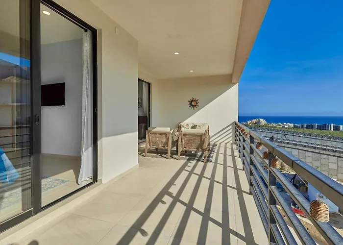 Casa El Ocaso | 2br Condo, Pool & Large Patio * Cabo San Lucas